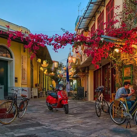 Downtown With Private Parking * Kalamata