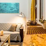 Casa vacanze Downtown With Private Parking Kalamata