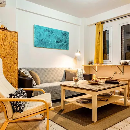 Downtown With Private Parking * Kalamata