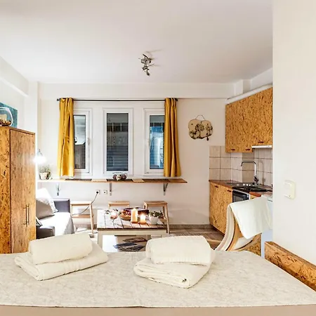 Downtown With Private Parking * Kalamata