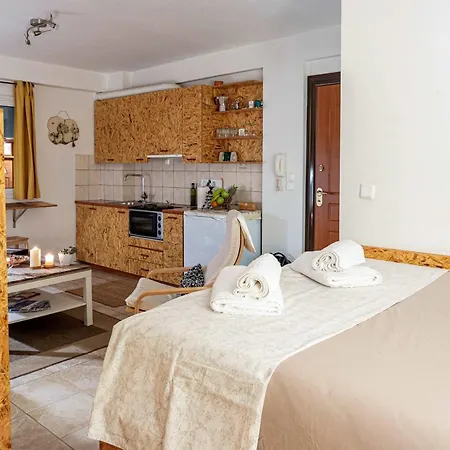 Downtown With Private Parking *