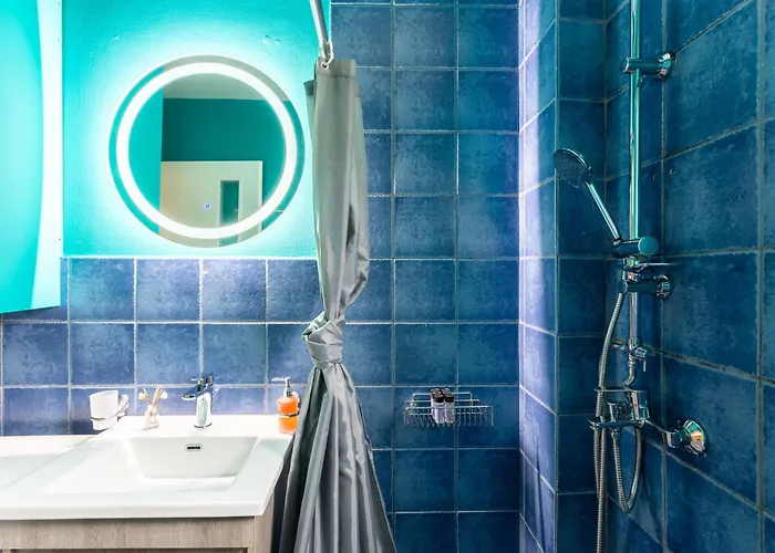 Downtown With Private Parking Prázdninový dům *