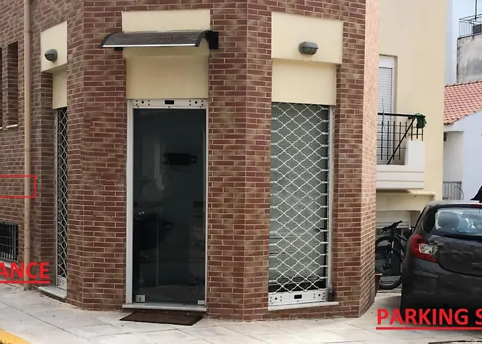 Downtown With Private Parking Kalamata