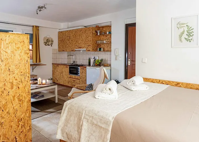 Downtown With Private Parking *